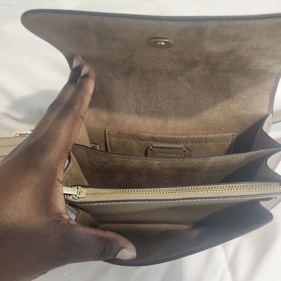 Coach Mini Klare With Small ID Wallet TAUPE - Picture 5 of 7